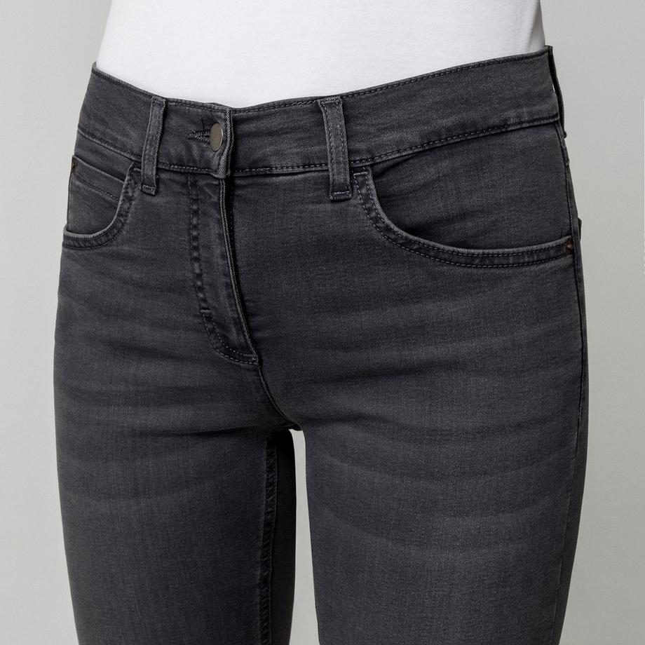 Manor Woman Slim Fit Jeans  