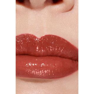 CHANEL ROUGE COCO FLASH LA COULEUR, LA BRILLANCE, L'INTENSITÉ EN UN ÉCLAIR 