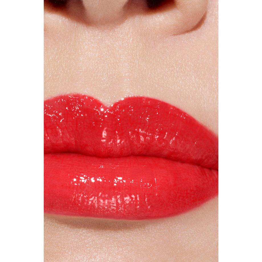 CHANEL ROUGE COCO FLASH COLORE, BRILLANTEZZA E INTENSITÀ IN UN FLASH 