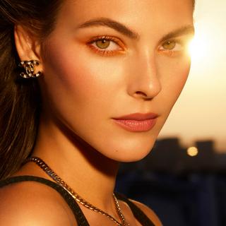 CHANEL LES BEIGES POUDRE BELLE MINE LUMIÈRE DORÉE  CREAZIONE ESCLUSIVA - DUO DI POLVERI ILLUMINANTI 