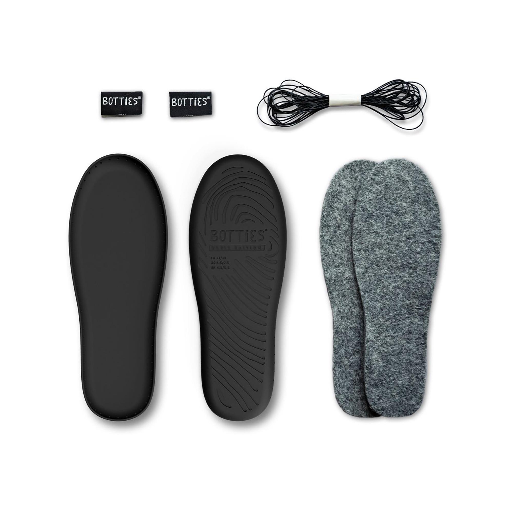 myboshi Kit di solette Botties Basic Edition 