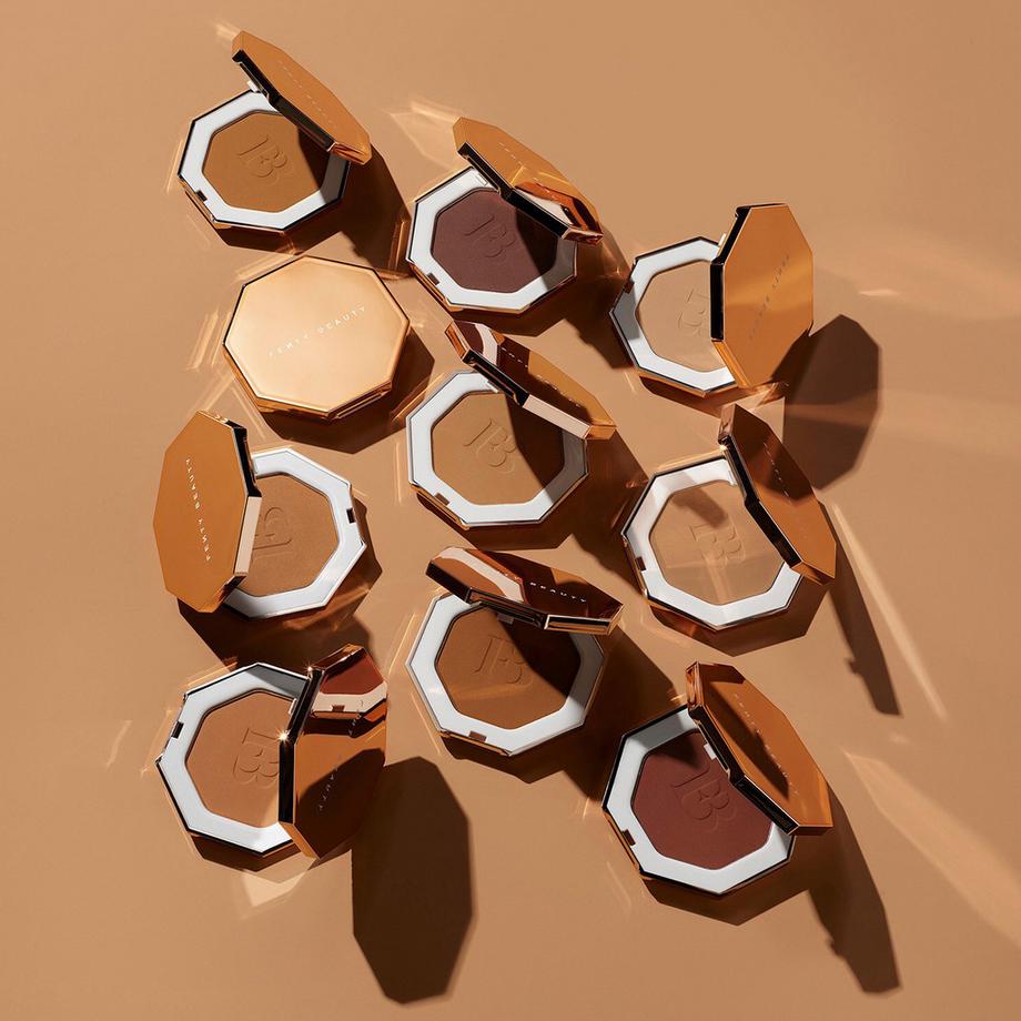 Fenty Beauty By Rihanna SUN STALK'R Sun Stalk'r Instant Warmth Bronzer 