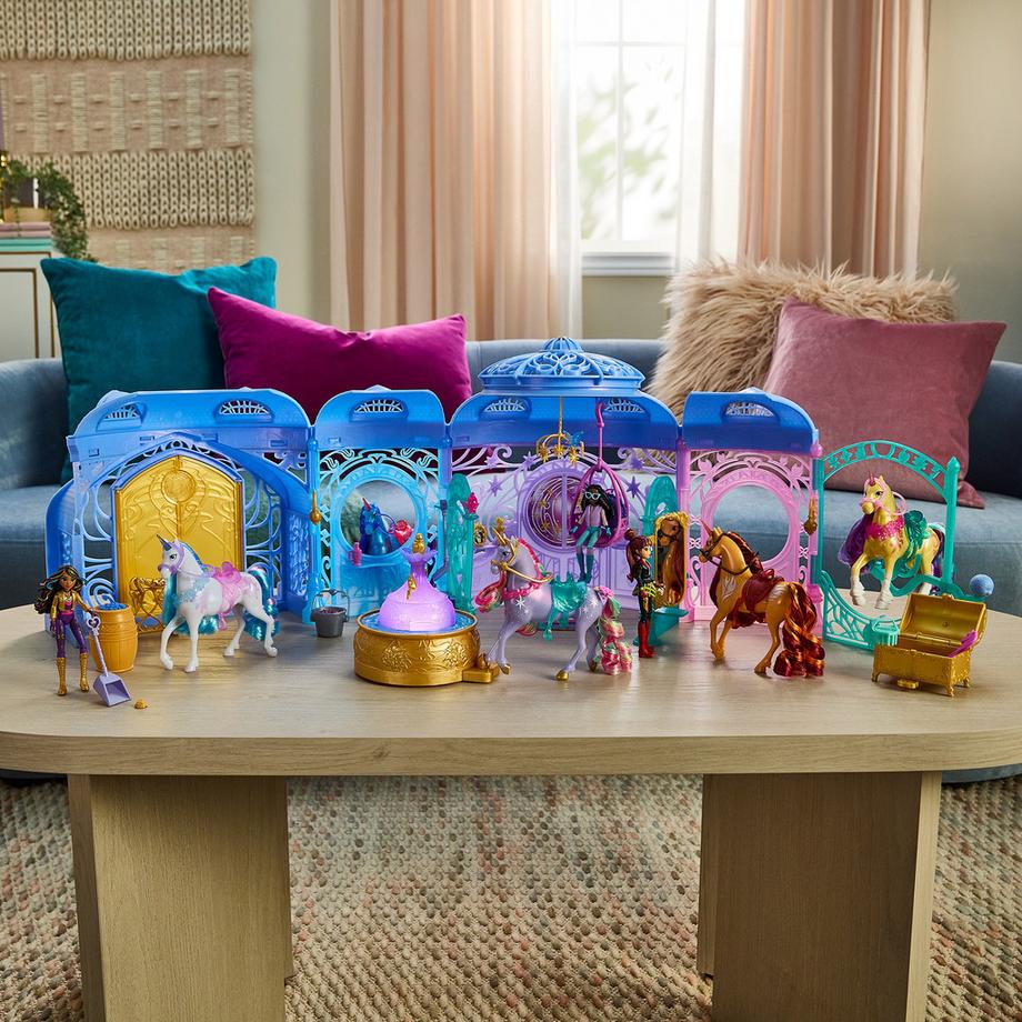 Unicorn Academy  Grande écurie set de jeu 
