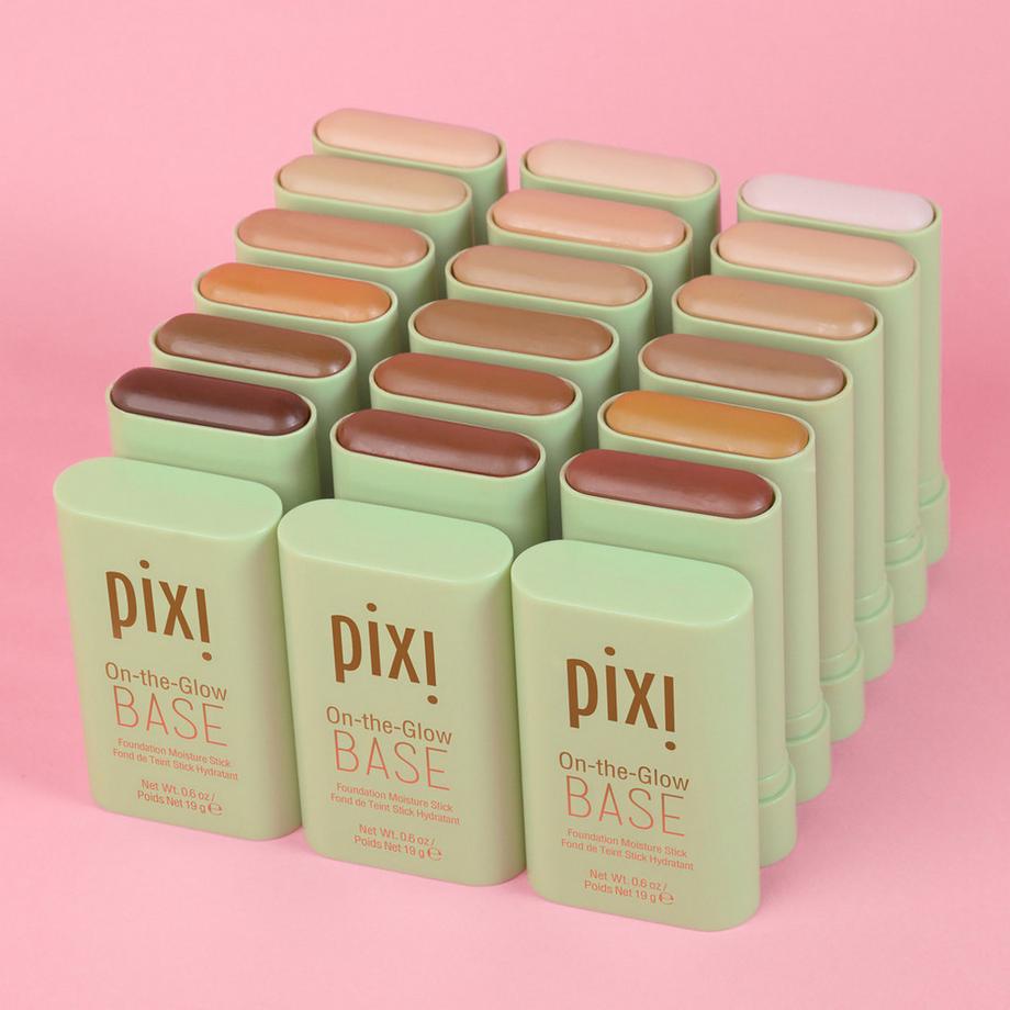 PIXI  On-the-Glow BASE - Fondotinta stick idratante 
