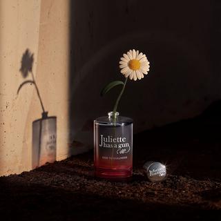 JULIETTE HAS A GUN Ode To Dullness – Eau de Parfum  