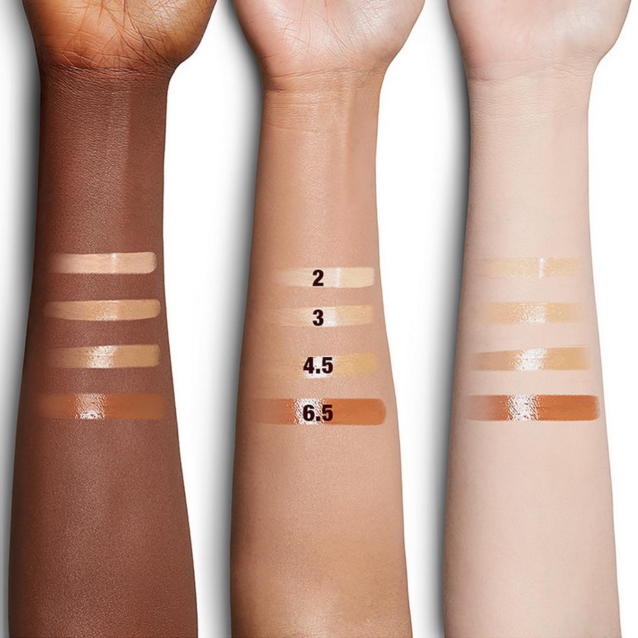 CHARLOTTE TILBURY  Hollywood Flawless Filter - Fond De Teint Format Voyage 