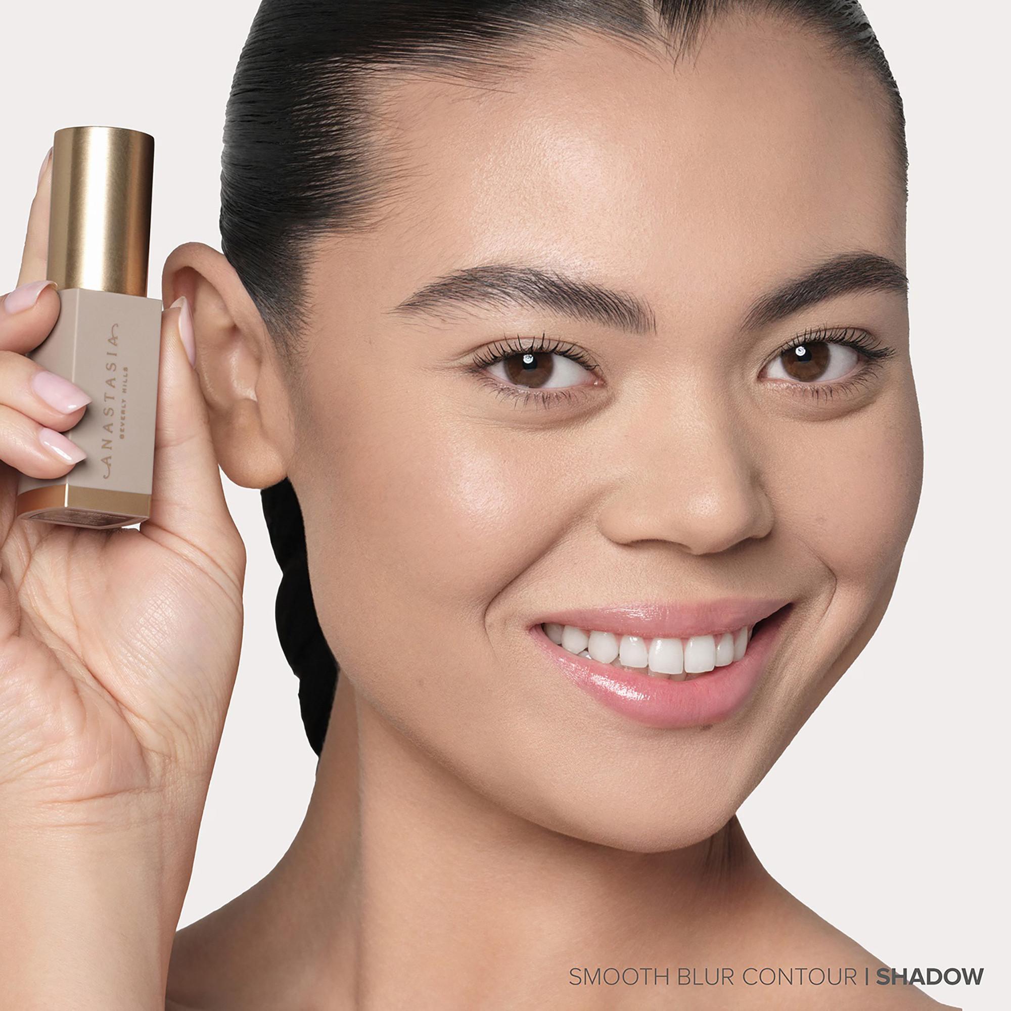 Anastasia Beverly Hills  Smooth Blur Contour Stick - Contour Stick 