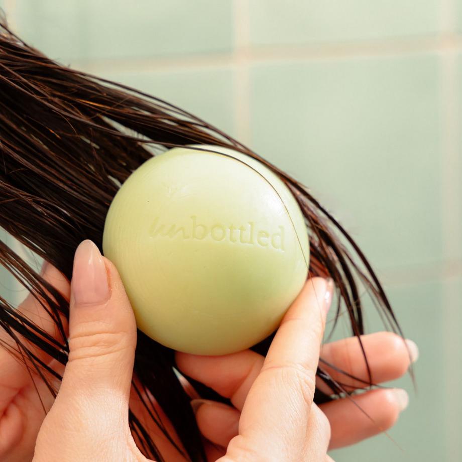 UNBOTTLED  Après Shampoing - Cheveux Soyeux 