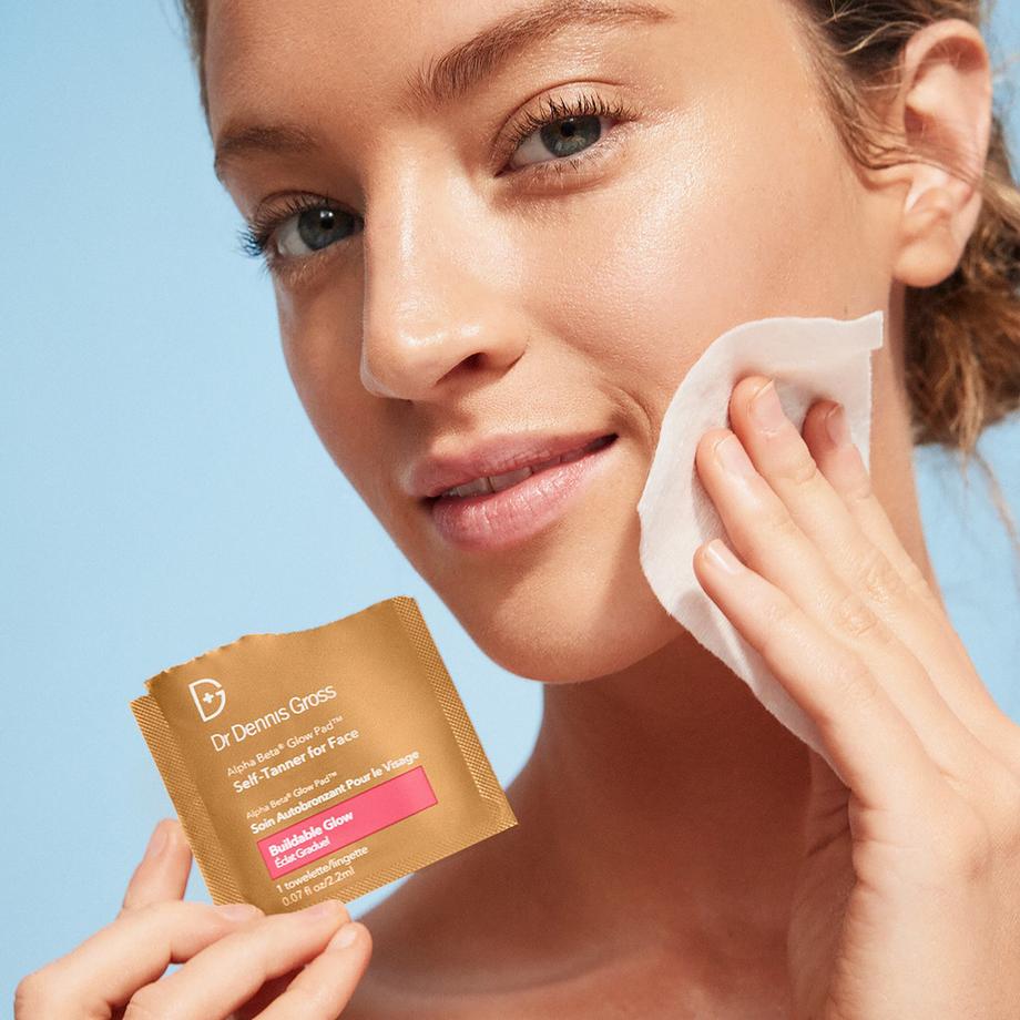 Dr Dennis Gross  Alpha Beta - Selbstbräunendes Glow-Pad für das Gesicht 