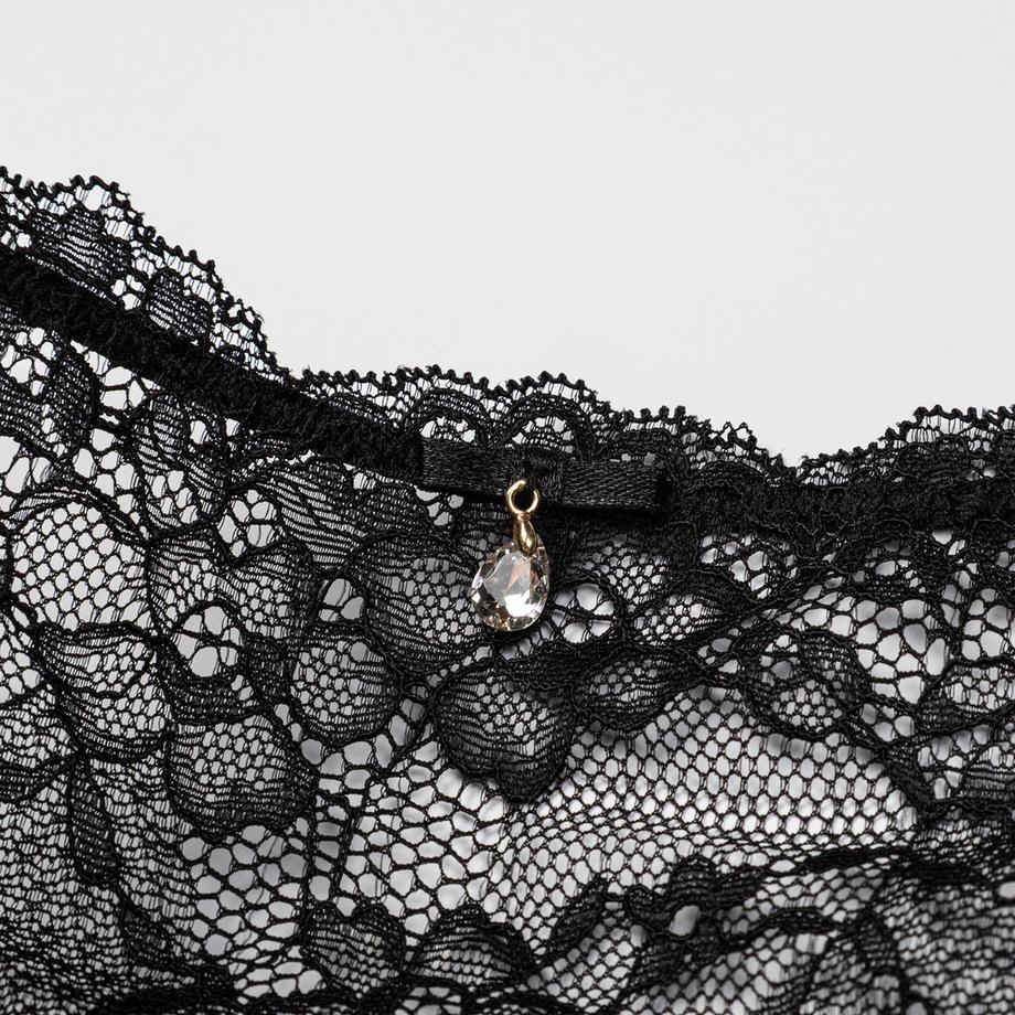 Manor Woman Perizoma String in Pizzo  