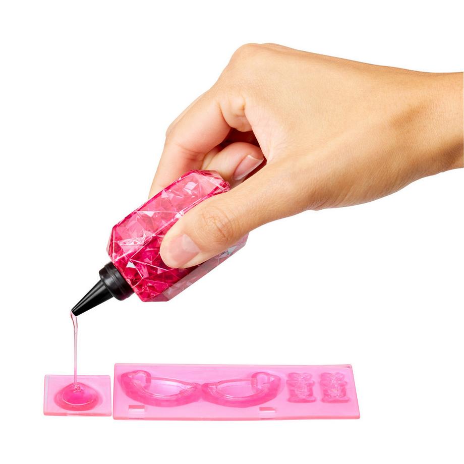 MGA  Rainbow High Creative Crystals Bella 