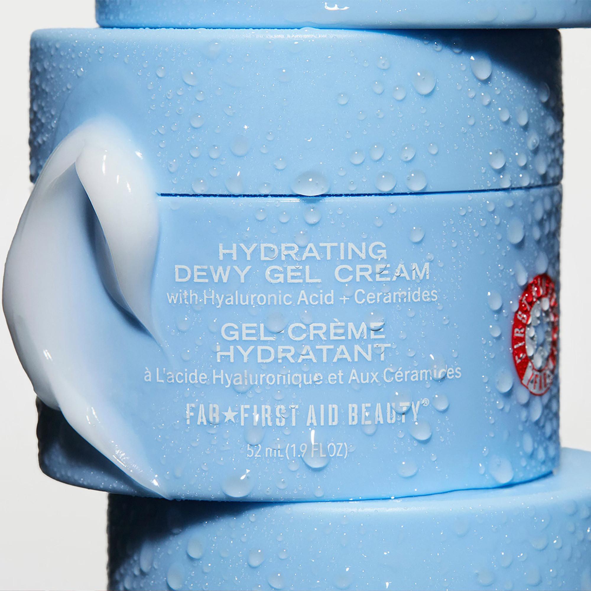 FIRST AID BEAUTY  Hydrating Dewy Gel Cream - Feuchtigkeitscreme mit Hyaluronsäure + Ceramiden 