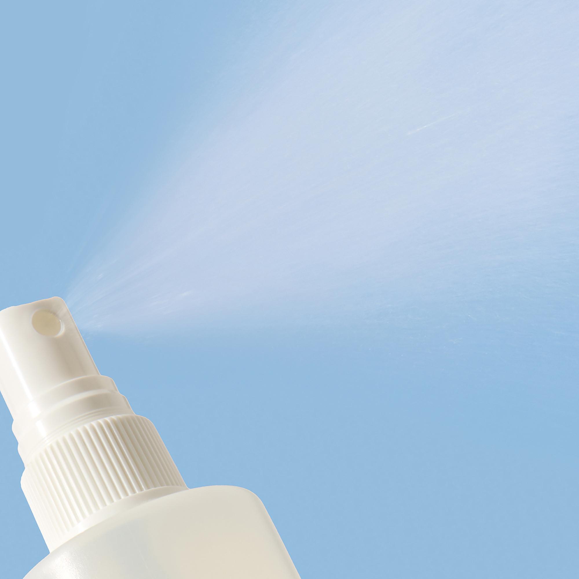 MARIO BADESCU  Rücken- und  Körperspray mit Niacinamid und B-Vitaminen - Klärend & Ausgleichend 