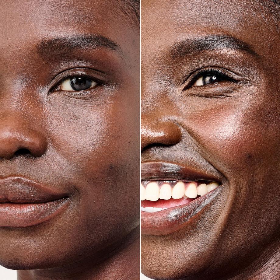 benefit  Glow-la-la - Illuminante in polvere 