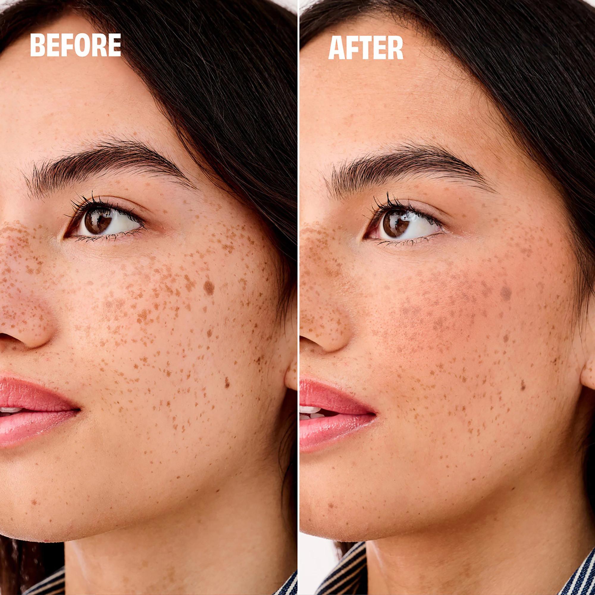 benefit  Blossy - Blush in warmem Apricot 