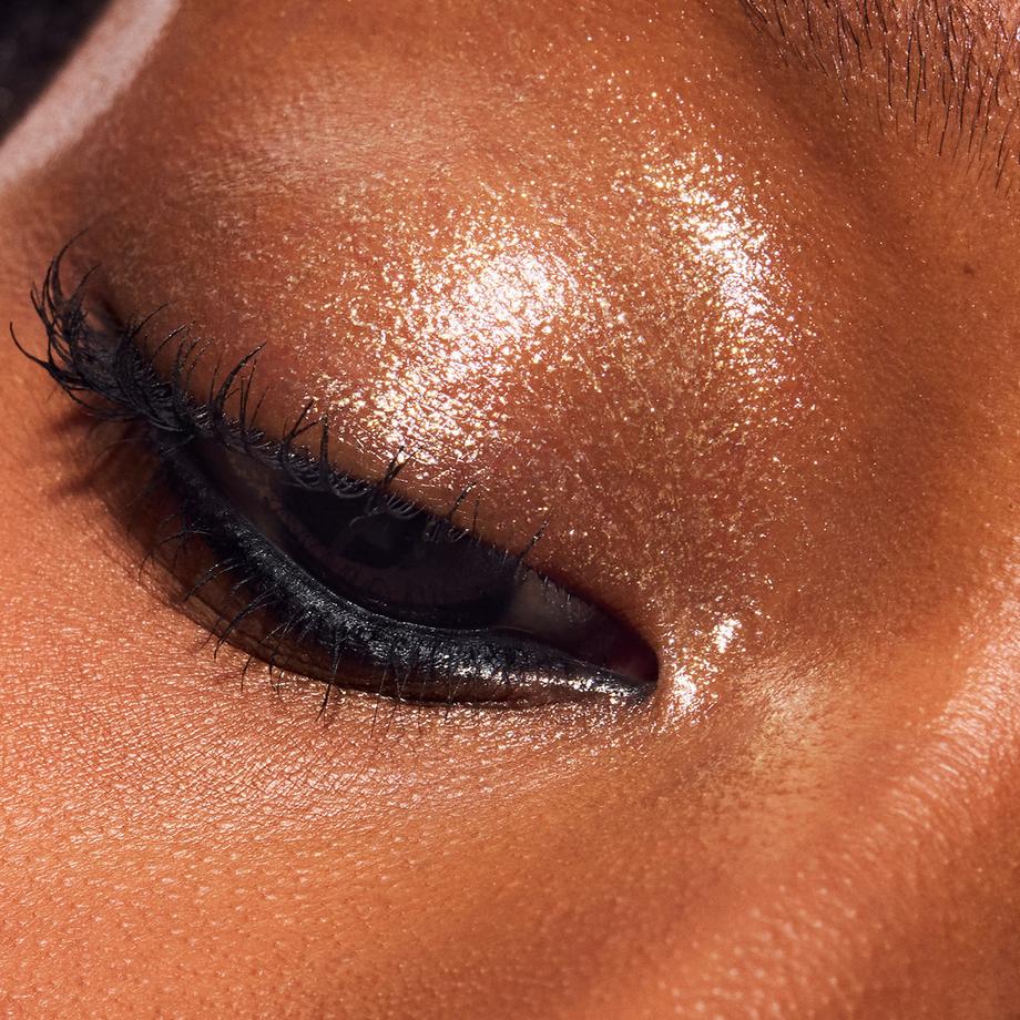 MAC Cosmetics  Dazzleshadow Eyeshadow Stick 