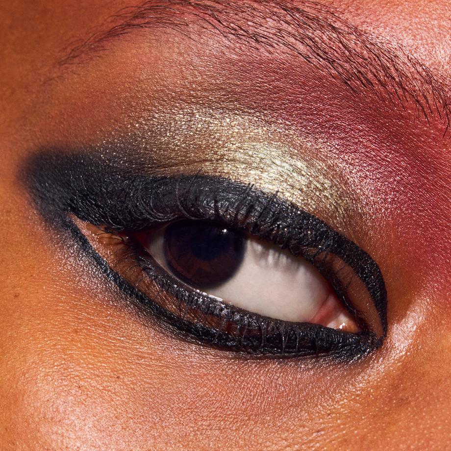 MAC Cosmetics  Dazzleshadow Eyeshadow Stick 