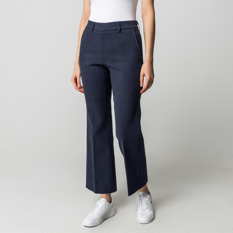 Manor Woman Twill Straight Leg Hose  