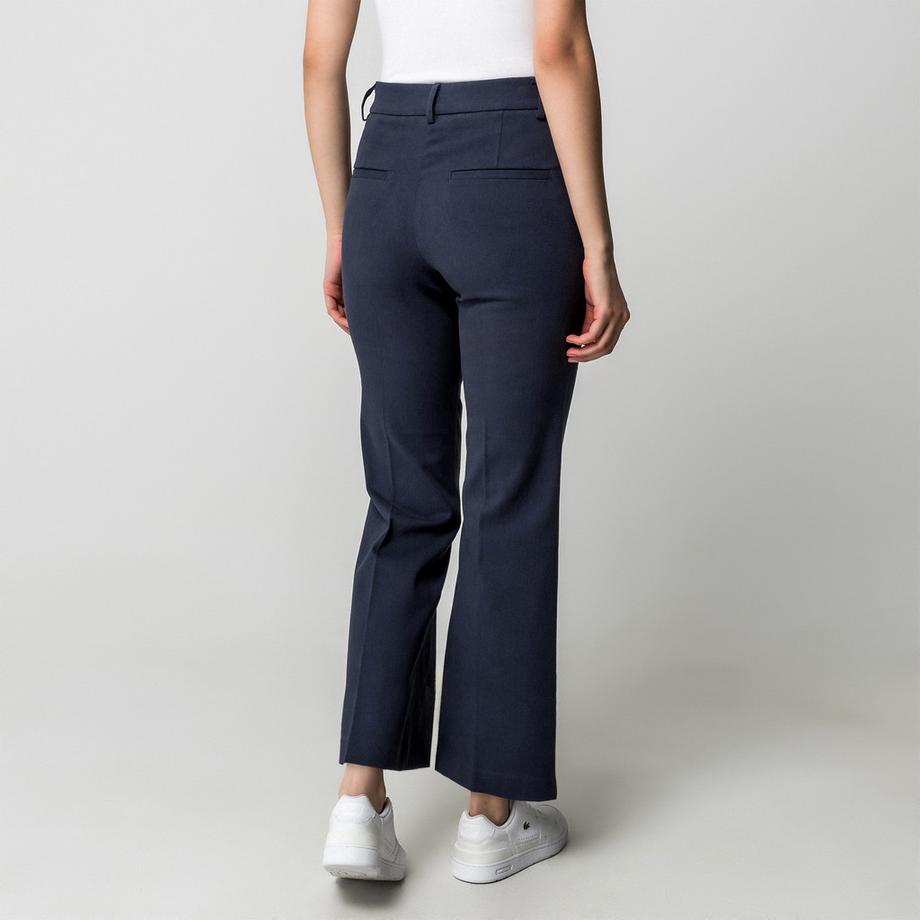Manor Woman Twill Straight Leg Hose  