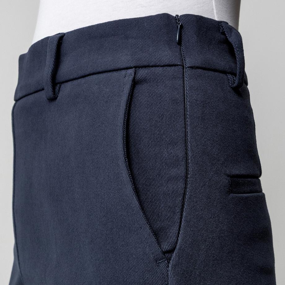 Manor Woman Twill Straight Leg Hose  