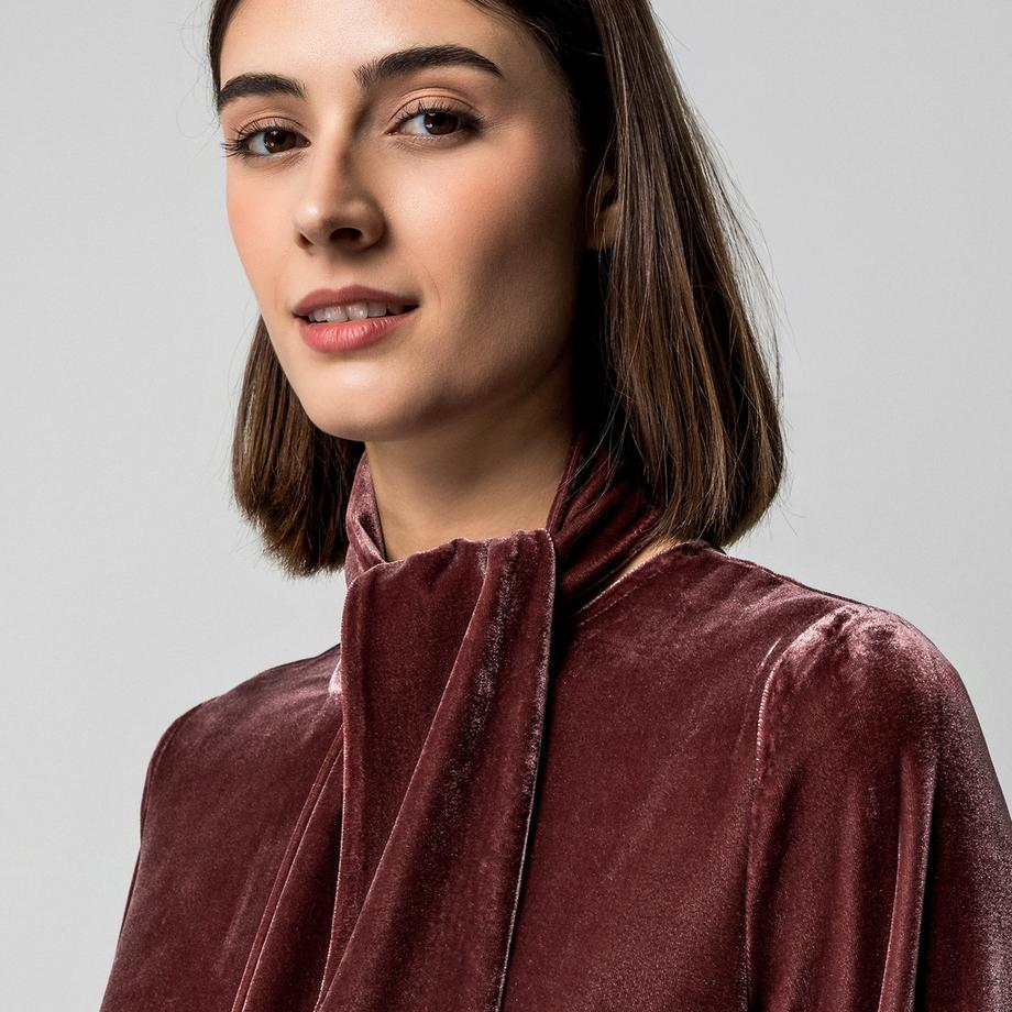 Manor Woman Robe de soirée courte en velours  