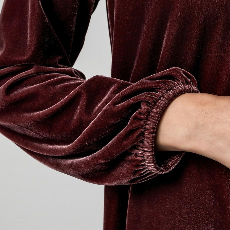 Manor Woman Robe de soirée courte en velours  