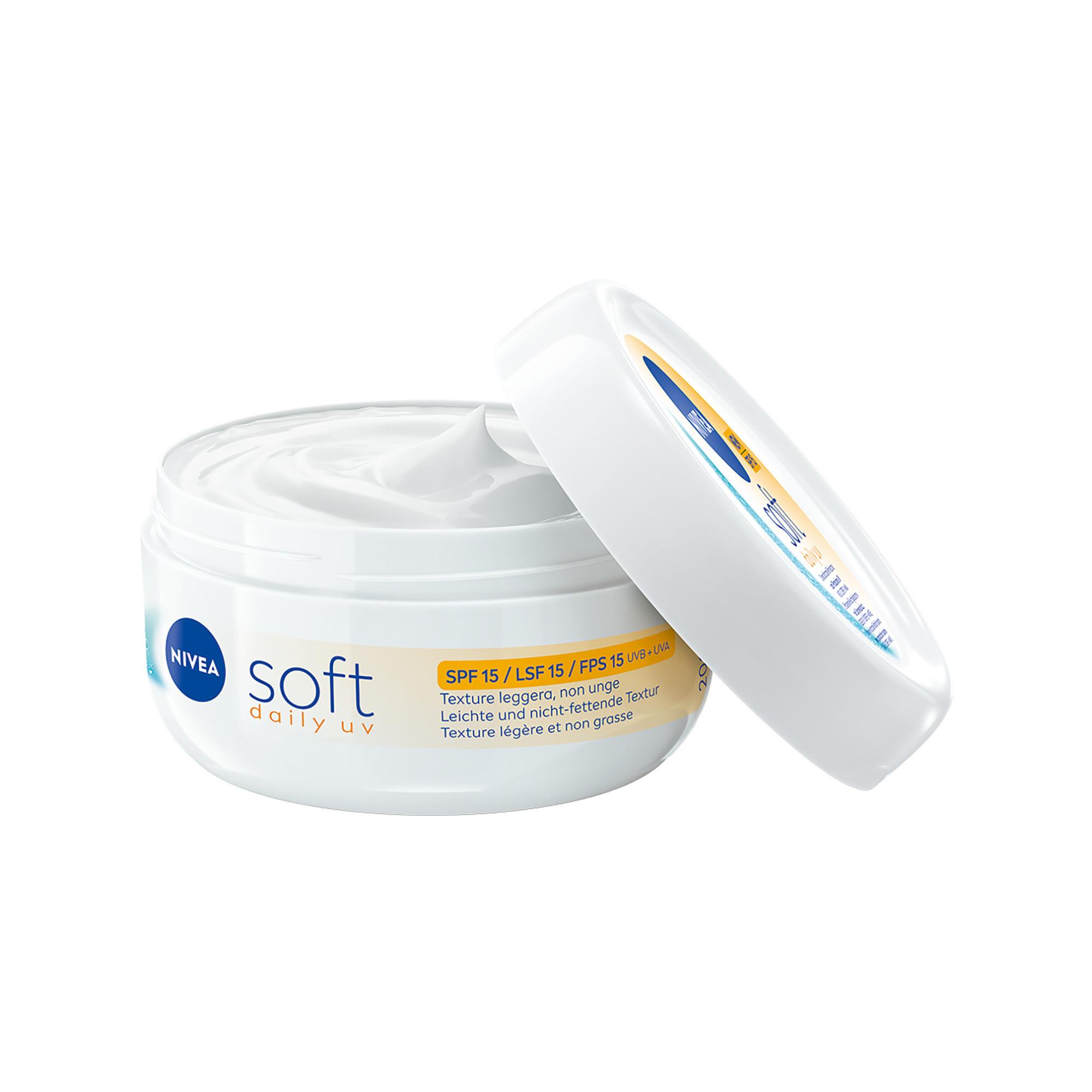 NIVEA  Crème hydratante rafraîchissante Soft FPS 15 en pot 