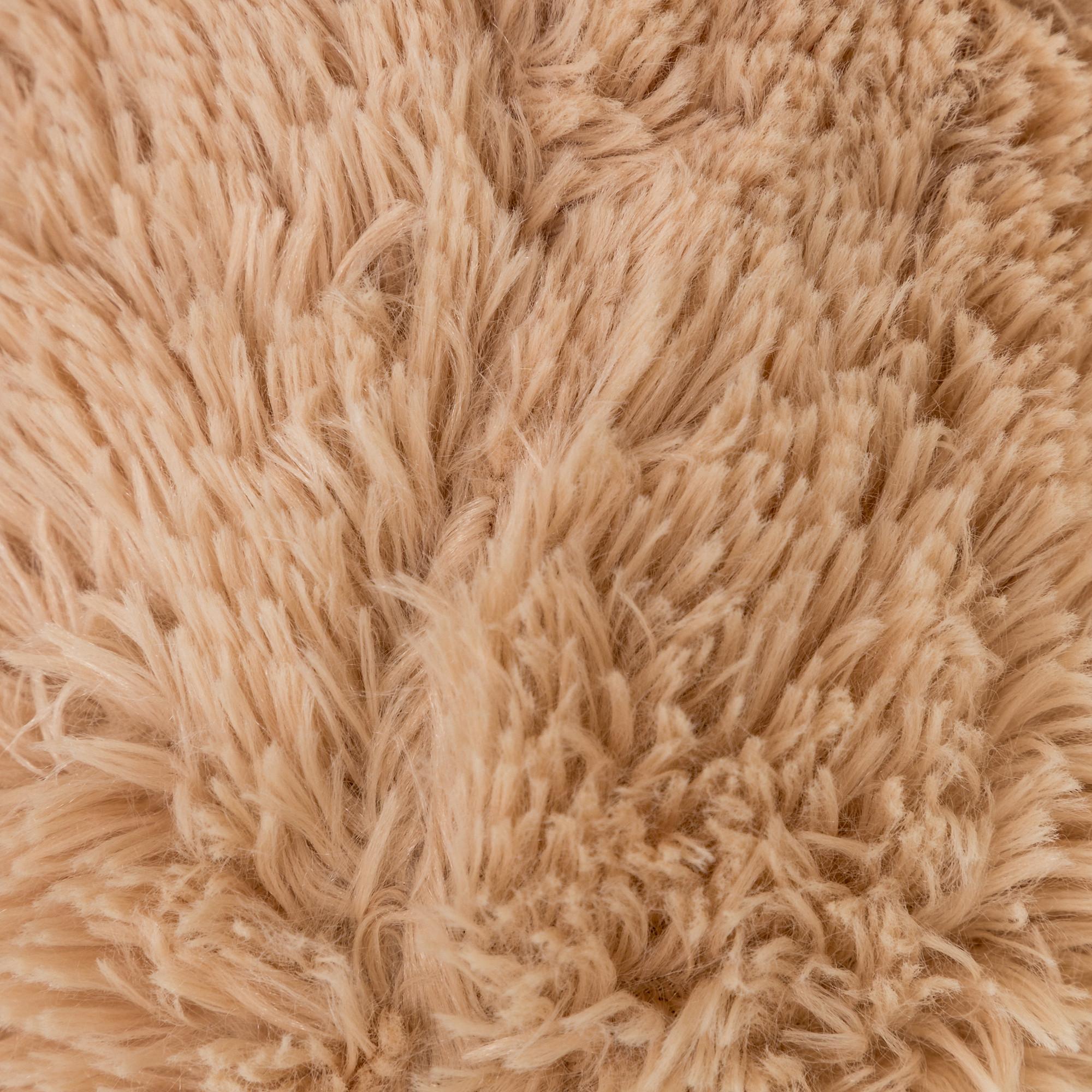 Shanghai Bear Hugs  Leone seduto 