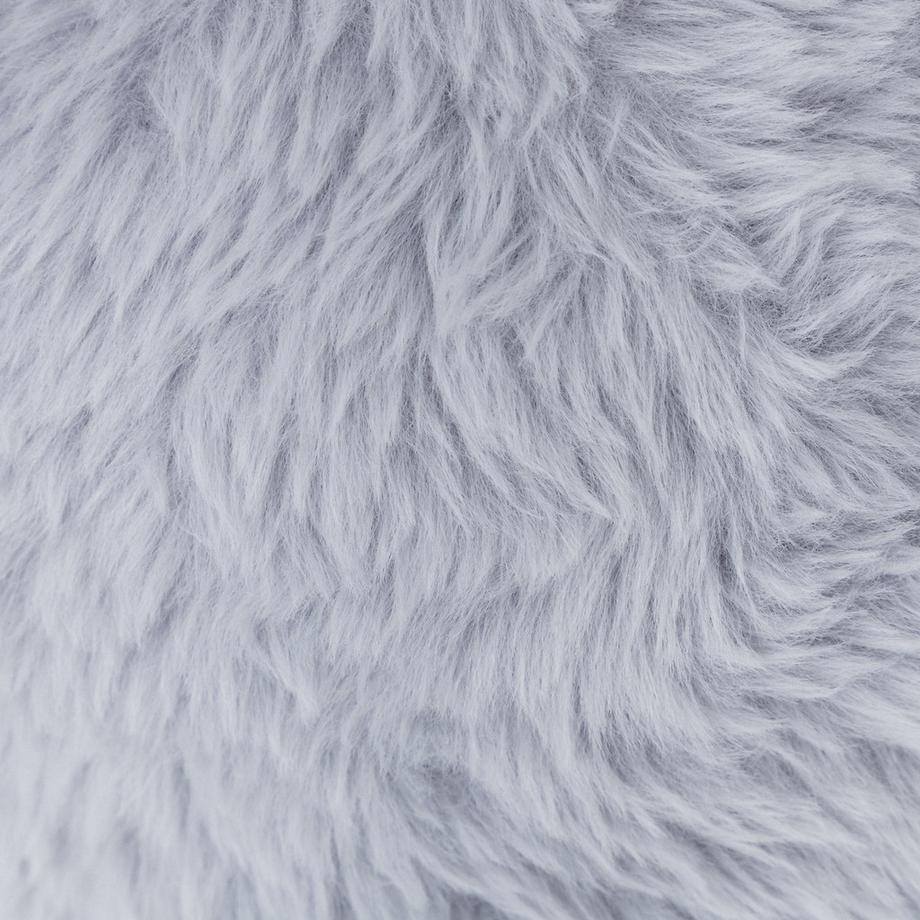 Shanghai Bear Hugs  Elephant sitzend 