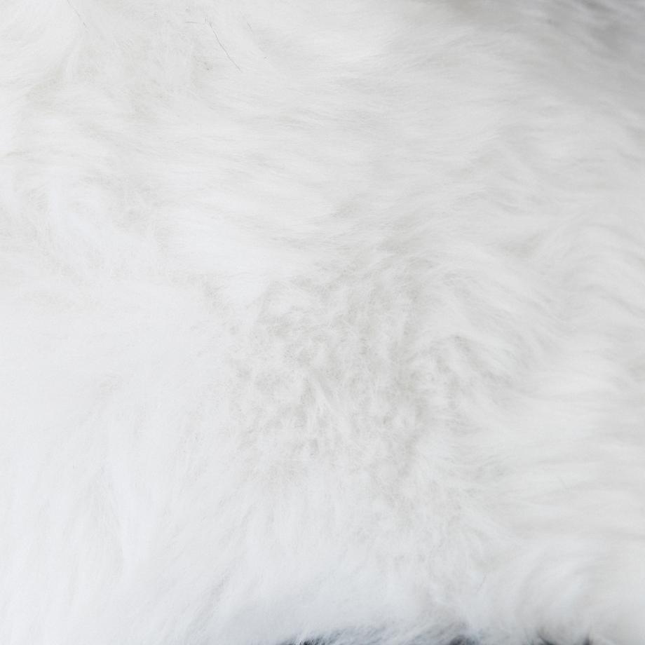 Shanghai Bear Hugs  Panda seduta 