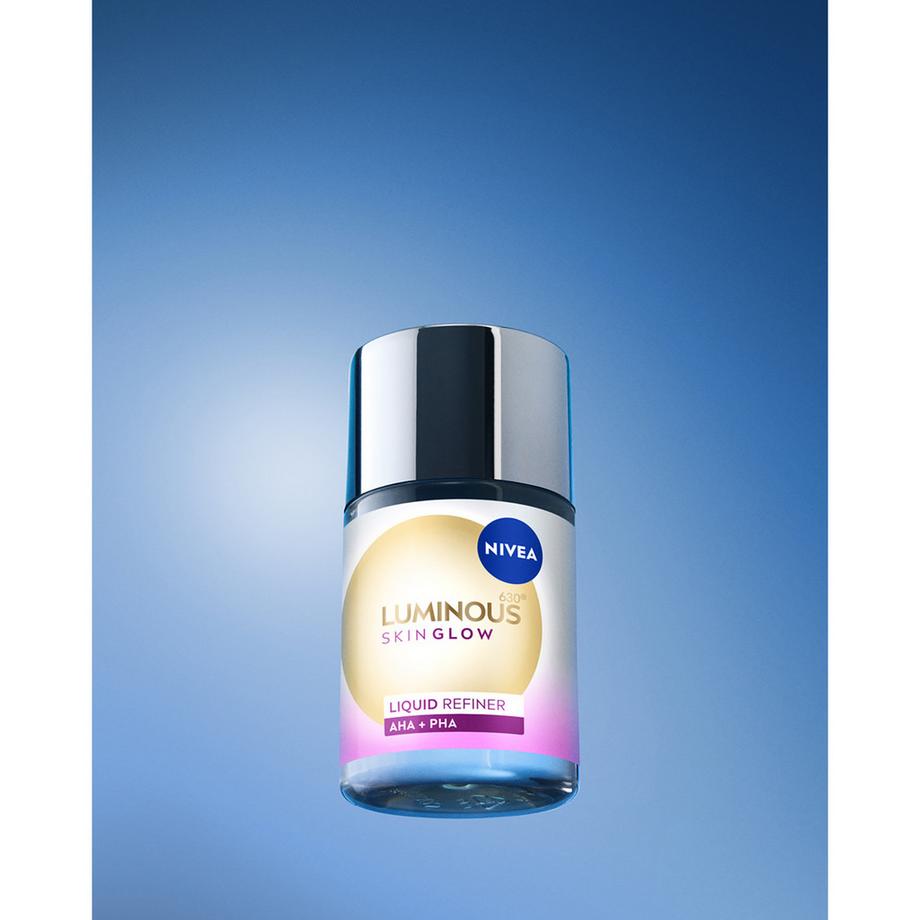 NIVEA  Luminous630® Skin Glow Liquid Refiner 