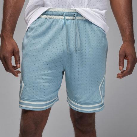 NIKE NIKE CLUB Shorts 