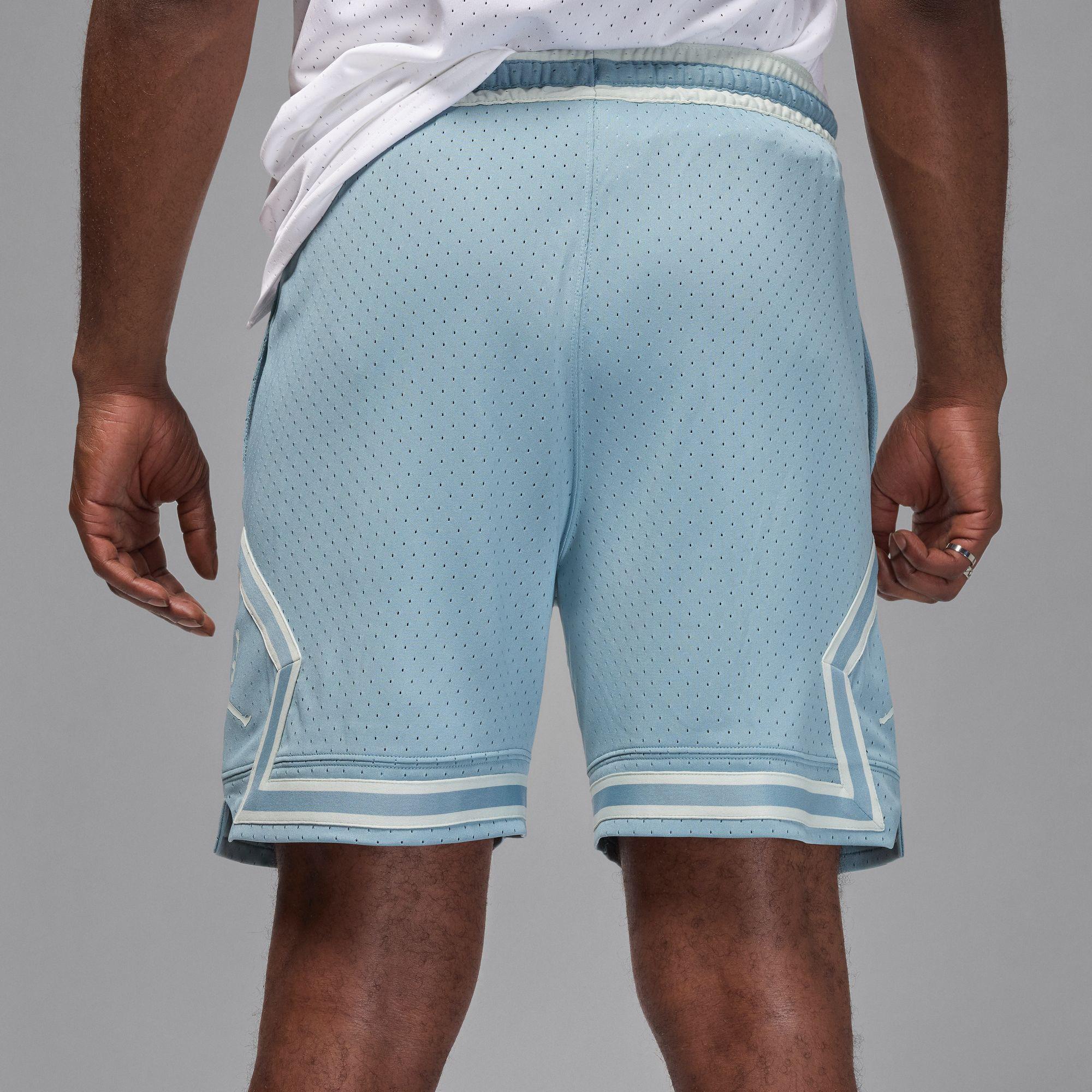 NIKE NIKE CLUB Shorts 