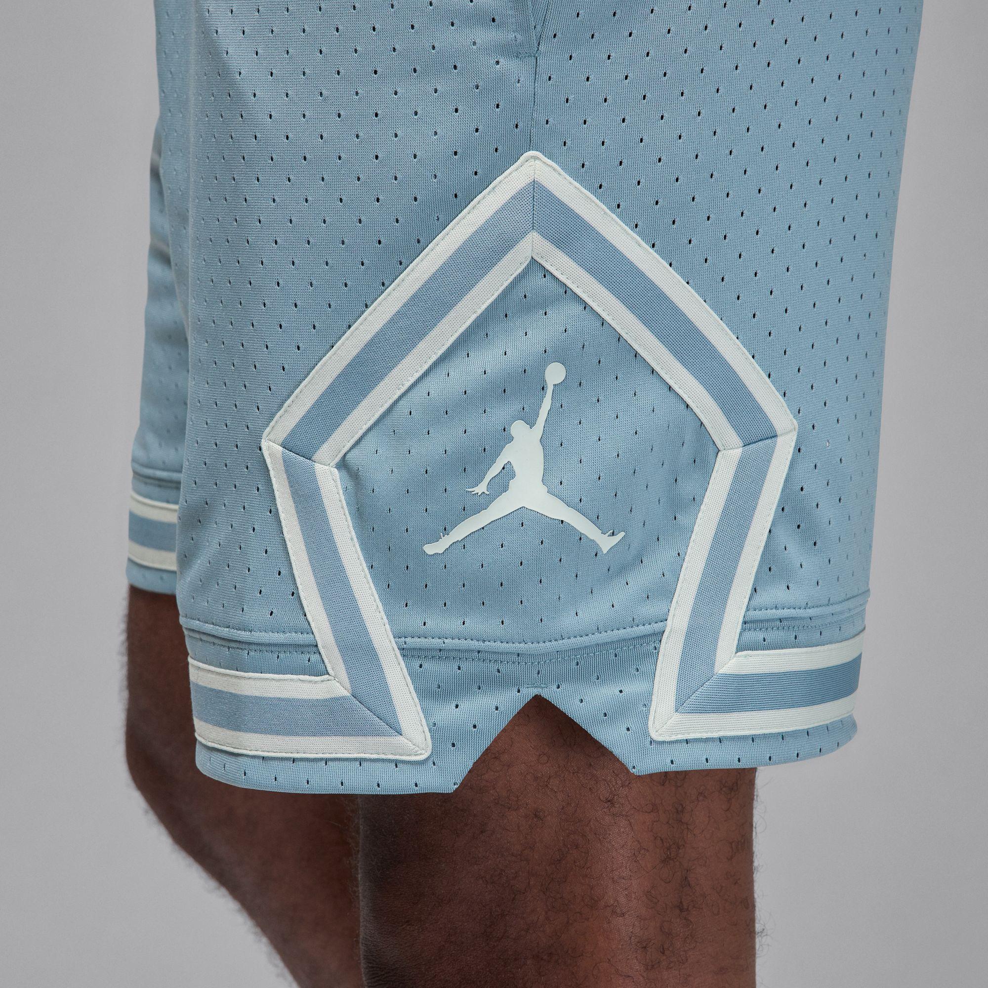 NIKE NIKE CLUB Shorts 