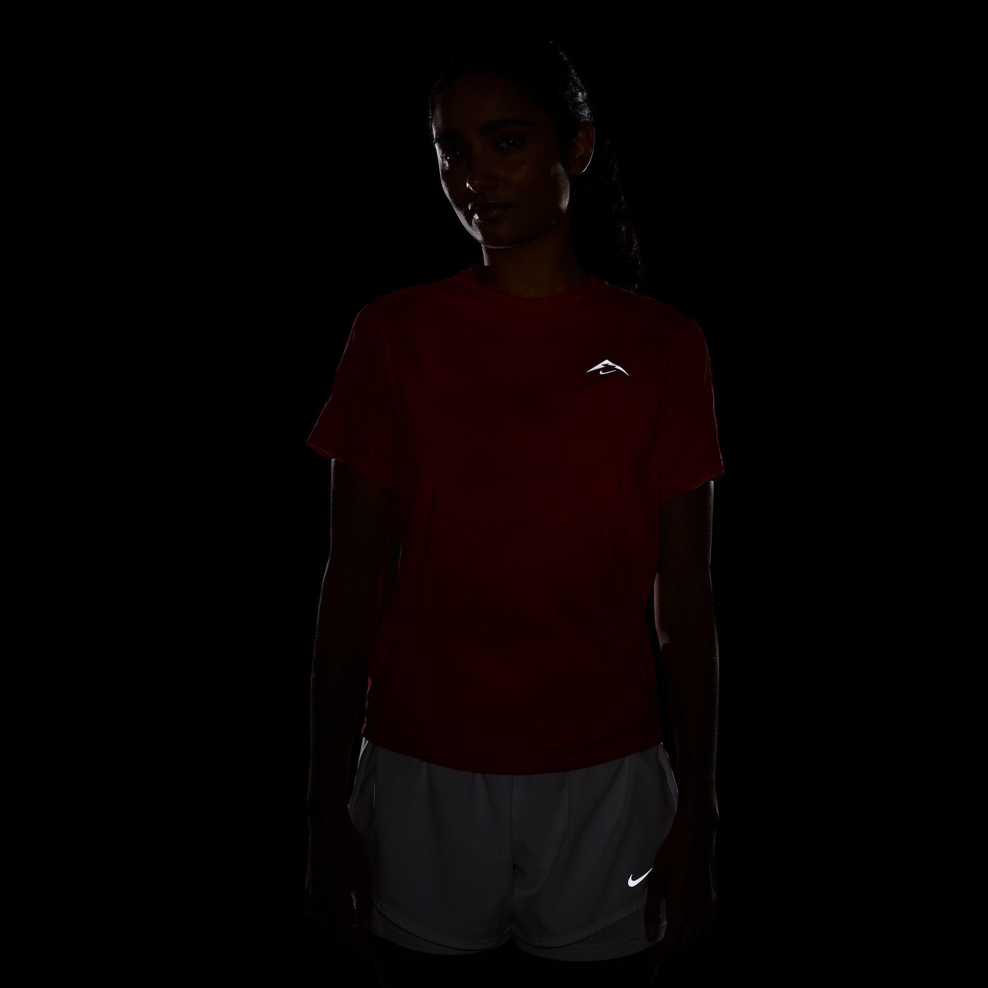 NIKE W NK TRAIL DF SS TOP T-Shirt 