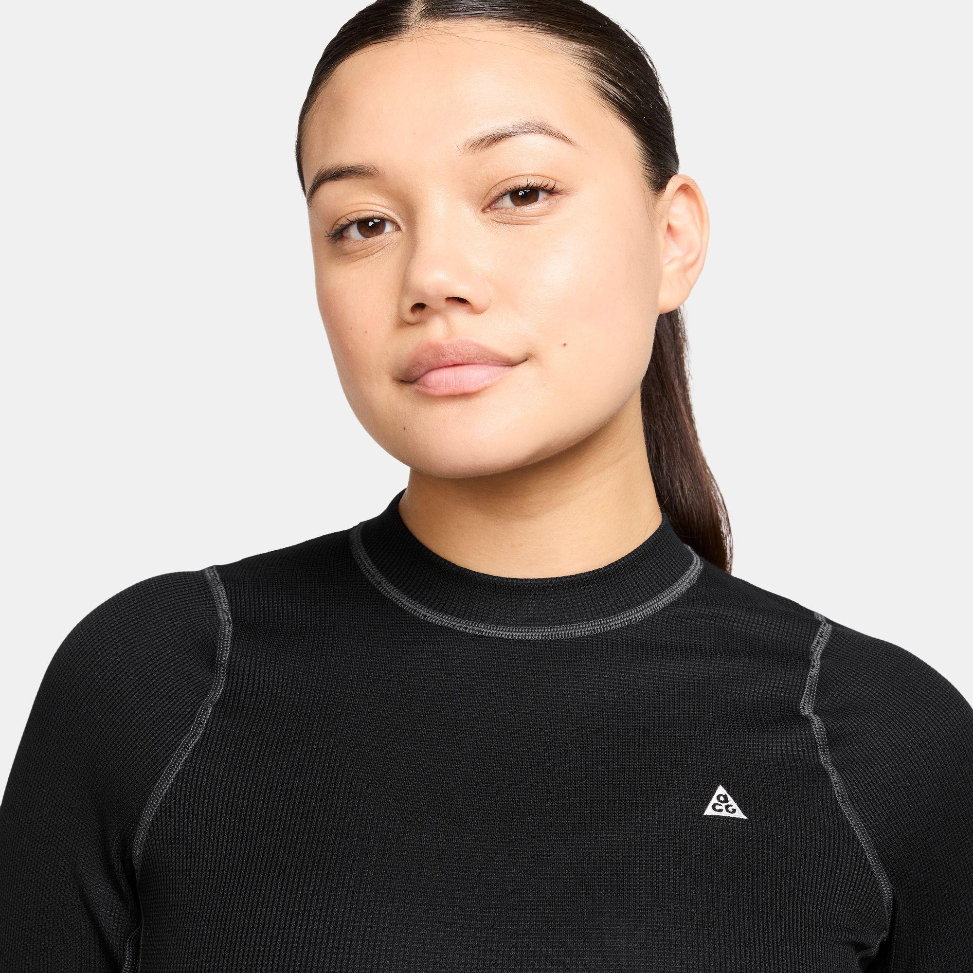 NIKE W ACG DFADV UV CHINATI BSLYR T-Shirt 