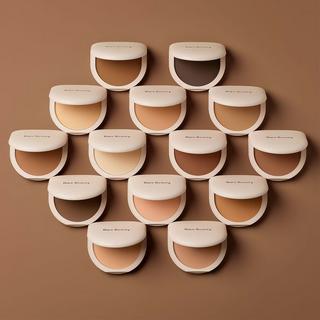 RARE BEAUTY  Tinted Pressed Powder - Getöntes Presspuder 