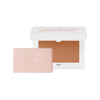 Fenty Beauty By Rihanna  Bright Fix - Cipria Illuminante Levigante 