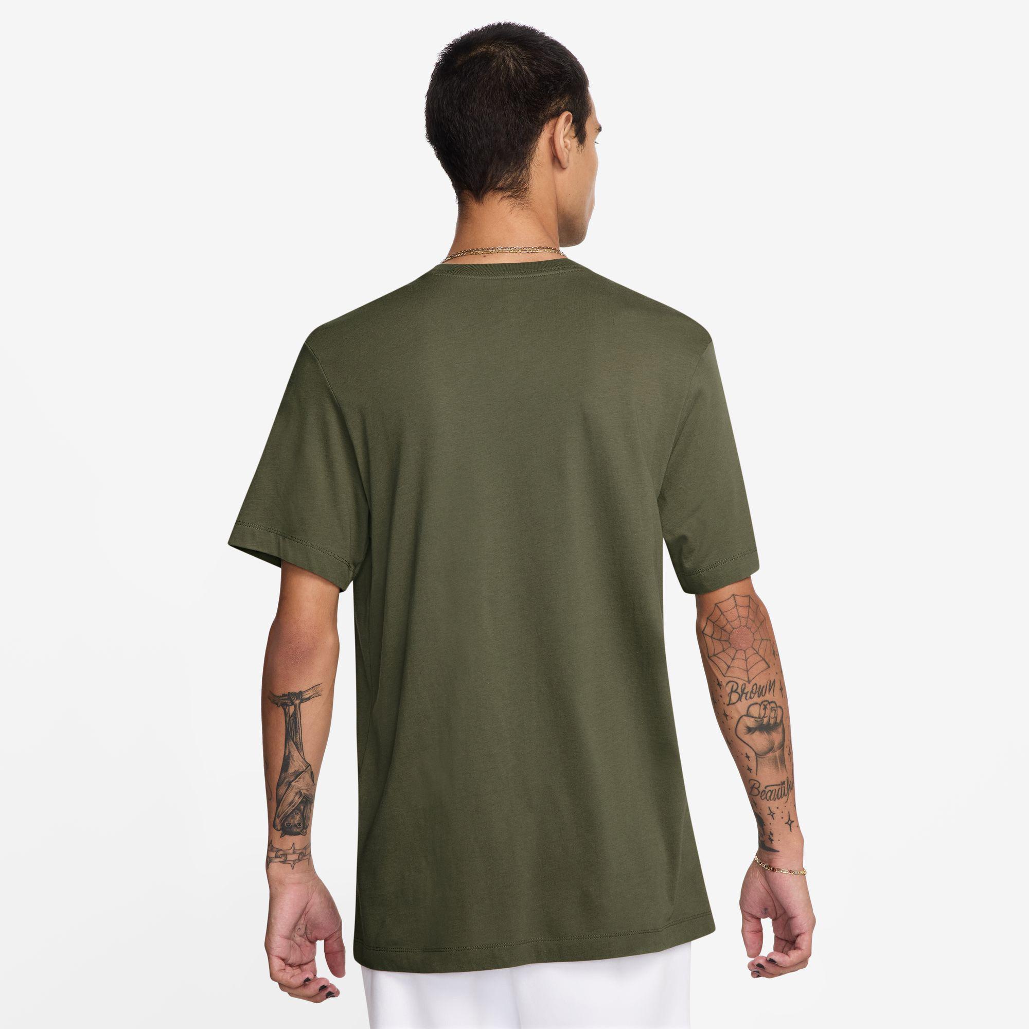 NIKE Sportswear Club T-Shirt 