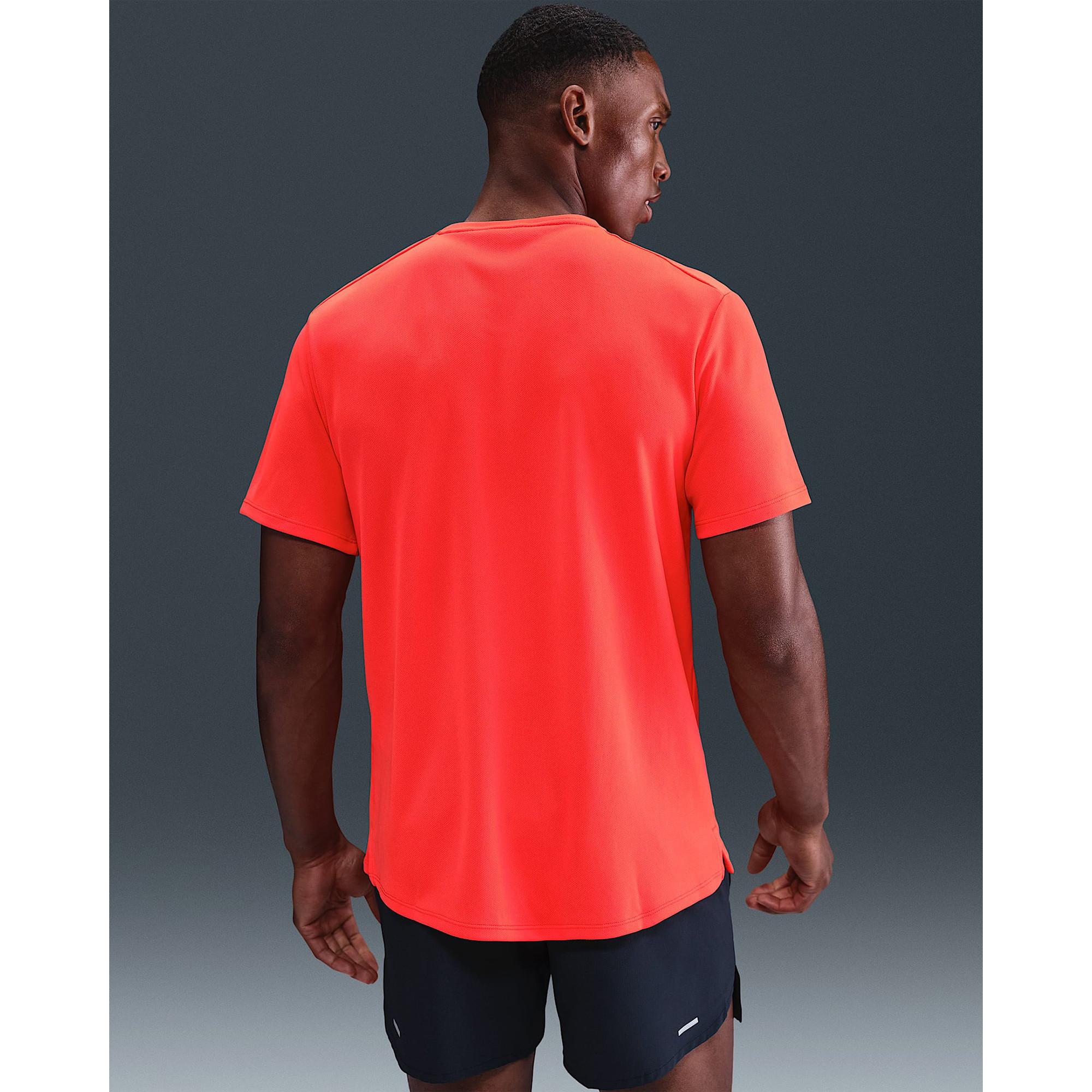 NIKE M NK DF UV MILER SS T-Shirt 