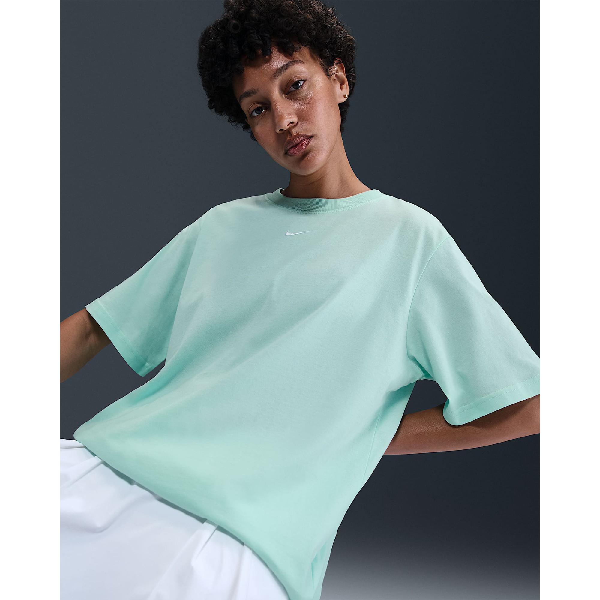 NIKE W NSW TEE ESSNTL LBR T-Shirt 