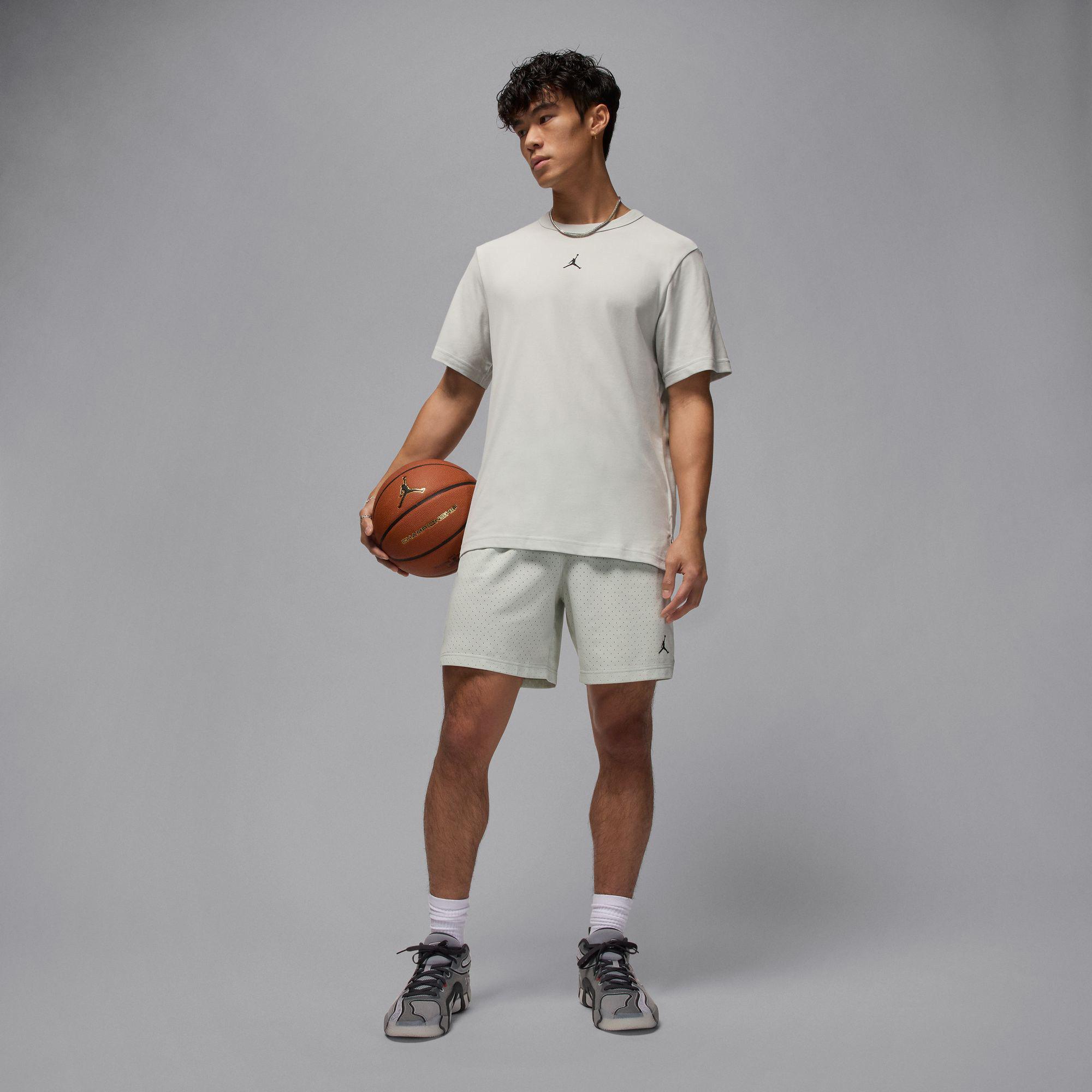 NIKE NIKE CLUB T-shirt, maniche corte 