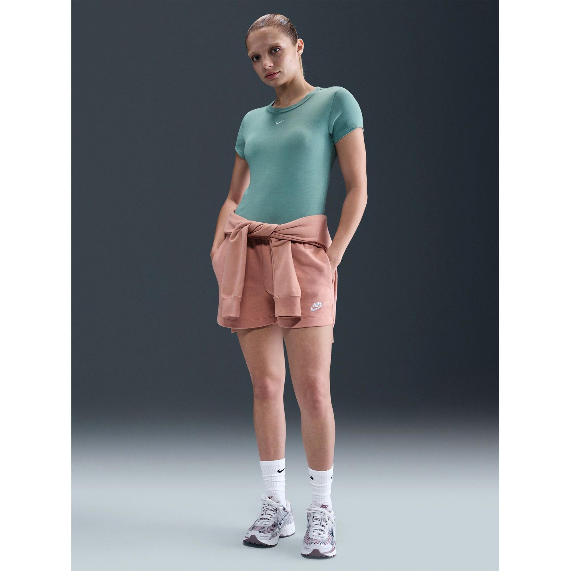 NIKE Sportswear Chill Knit T-shirt 