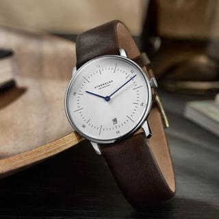 Sternglas Naos Analoguhr 