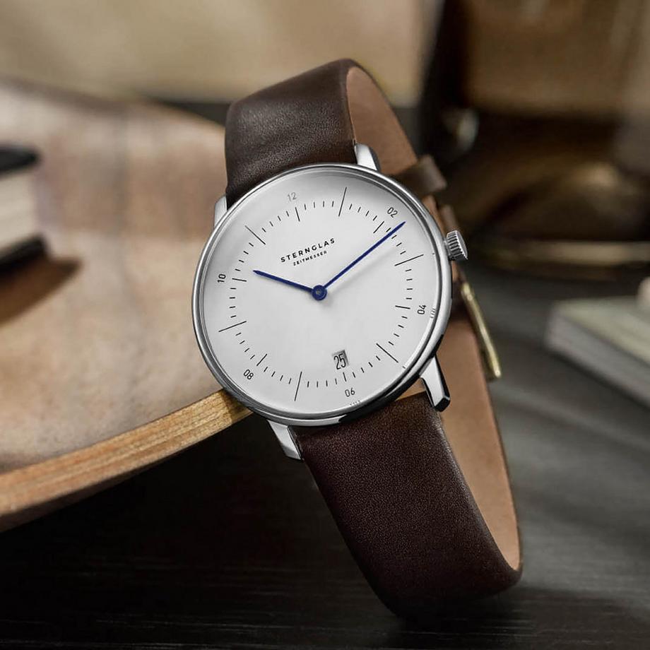 Sternglas Naos Analoguhr 