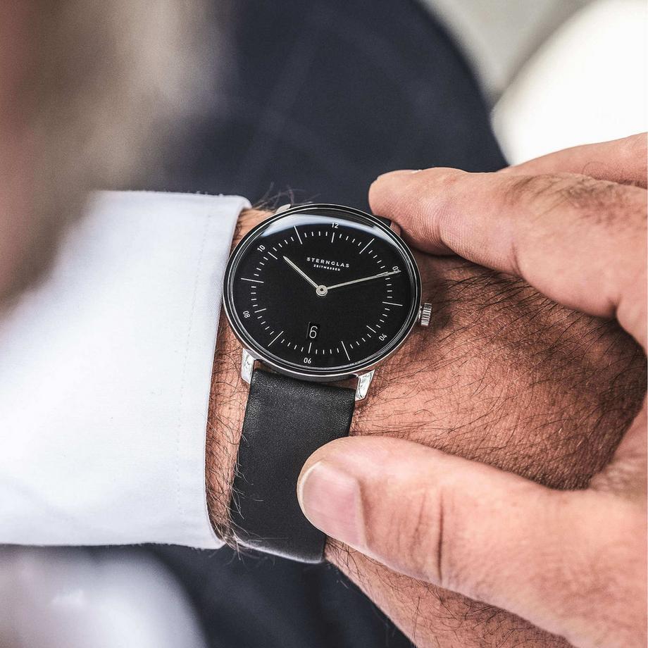 Sternglas Naos Analoguhr 