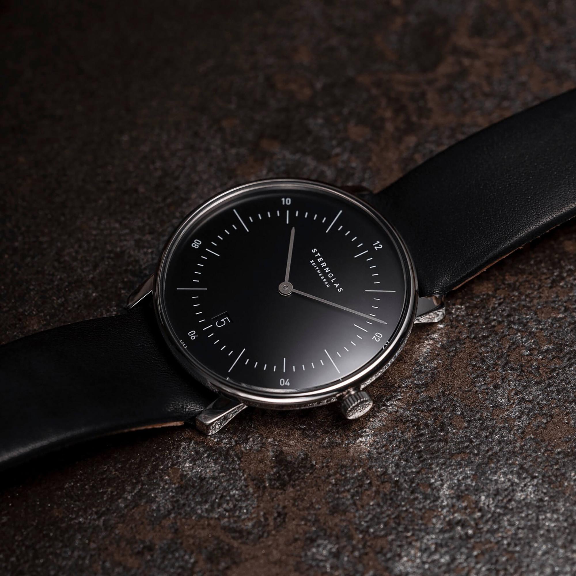 Sternglas Naos Analoguhr 