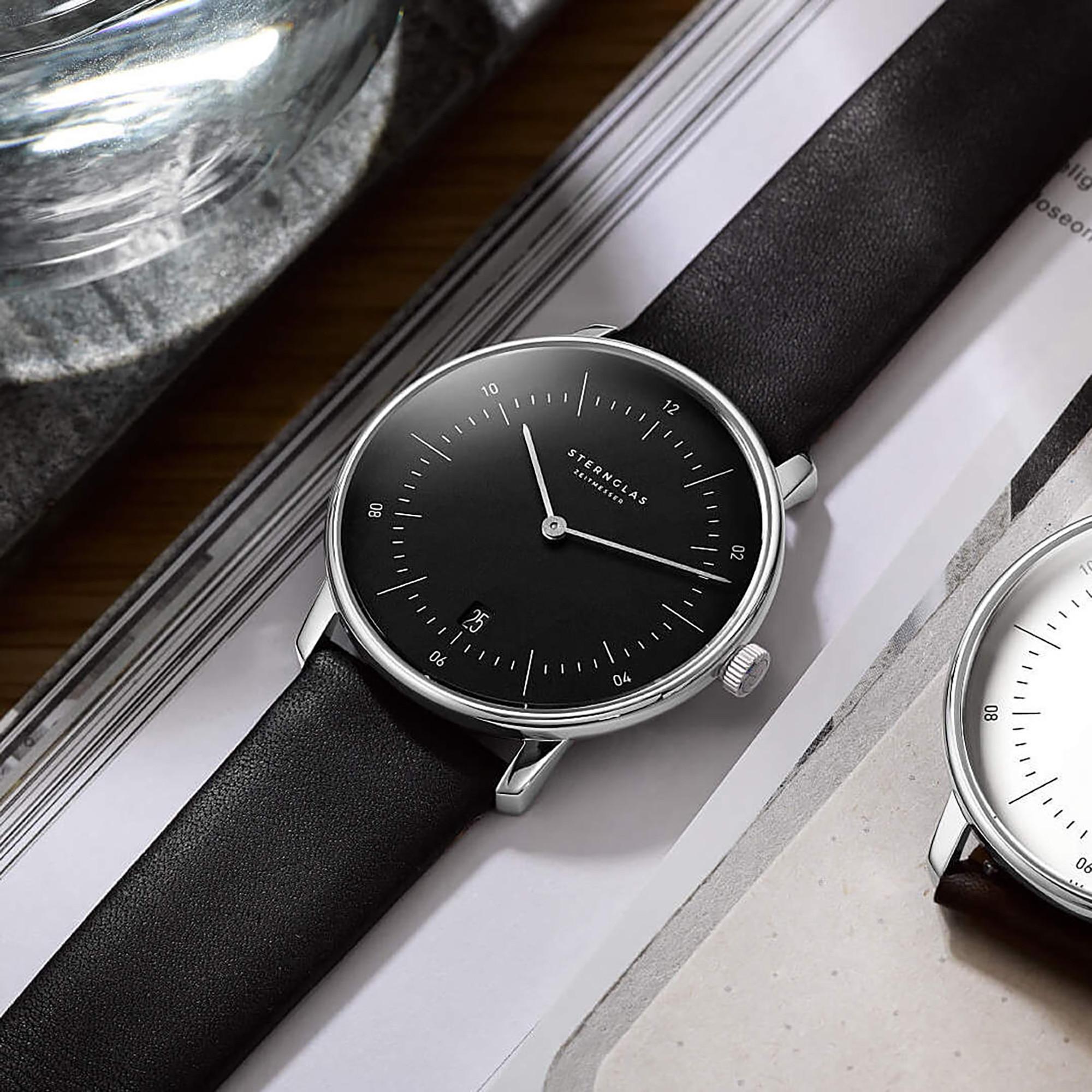 Sternglas Naos Analoguhr 