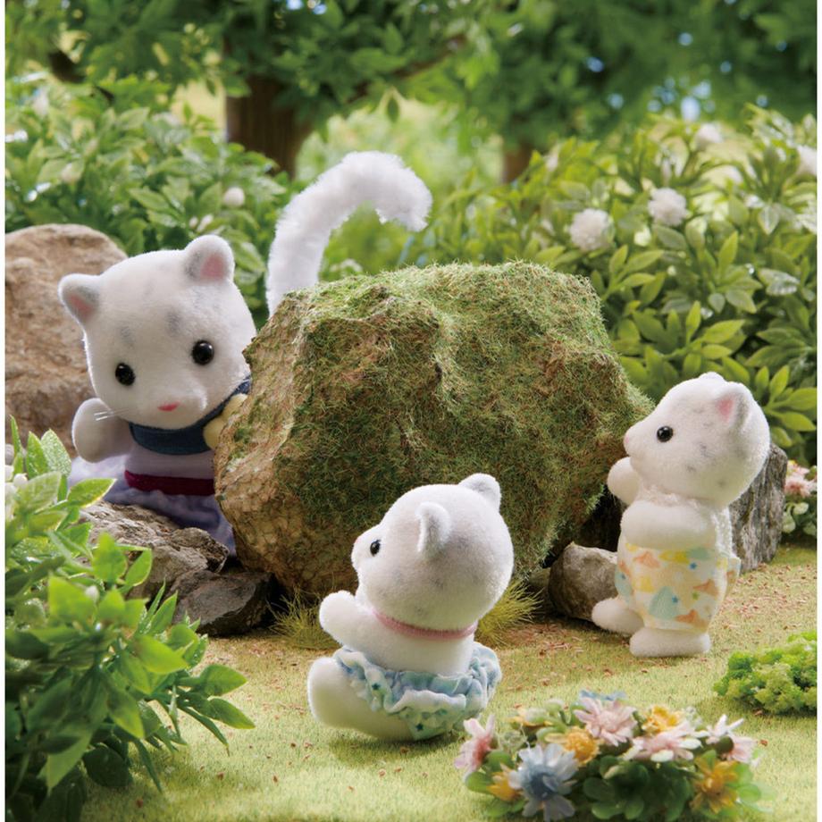 Sylvanian Families  Sylvanian Families Schneeleoparden Familie 