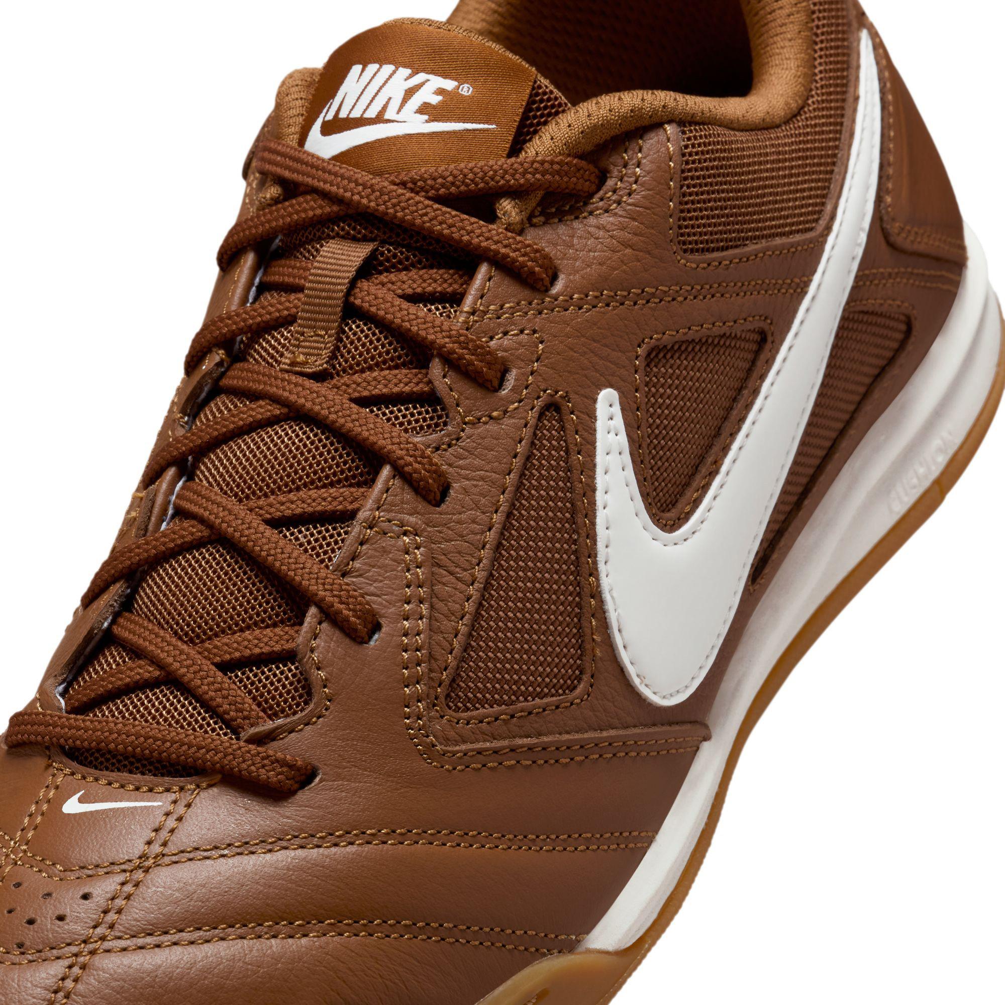 NIKE NIKE GATO Sneakers, Low Top 